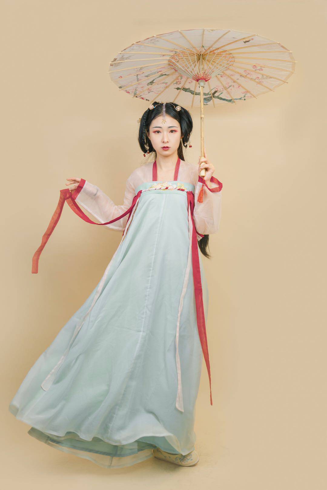 【现货】瑱汉服女云芸原创齐胸衫裙一片式交窬裙防掉女装日常在类目 女装/女士精品, 唐装/民族服装/舞台服装, 汉服中 - 来自Buy2taobao.com提供专业的淘宝代购服务