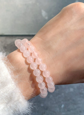天然粉水晶手串可搭配黄金转运珠