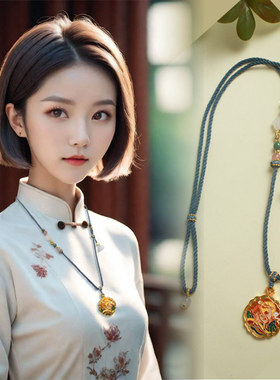 九色鹿古法沙金烧蓝吊坠毛衣链