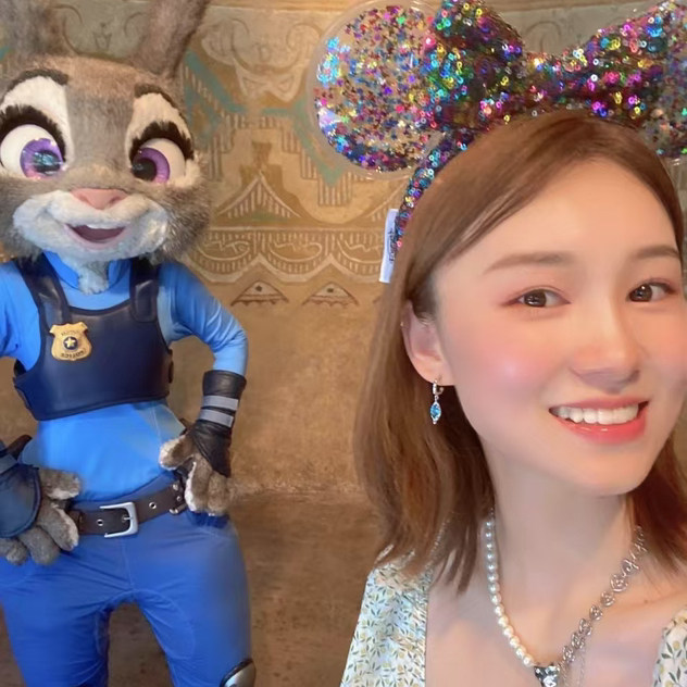 米奇流沙耳朵亮片款发箍立体米妮蝴蝶结头箍毛绒达菲熊城堡发卡女