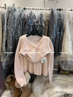 百褶裙两件套女 韩系温柔风百搭V领针织衫 MH家 2025秋冬新款