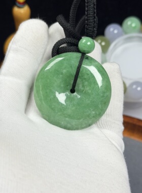 天然缅甸翡翠A货翡翠 大平安扣吊坠 满绿色 男女吊坠