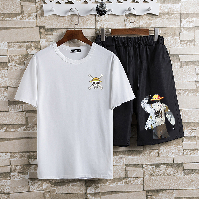 A new style suit of fashion brand round neck short sleeve T-shirt shorts