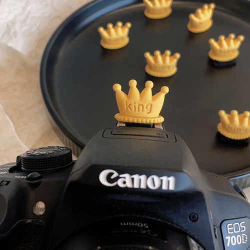 适用佳能R6尼康Z50富士XT30松下奥林巴斯热靴盖EVO相机闪光灯防尘