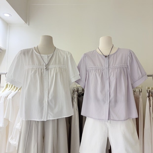 衬衫 上衣女夏 甜美简洁chic纯色宽松蕾丝拼接圆领泡泡袖 温柔风法式