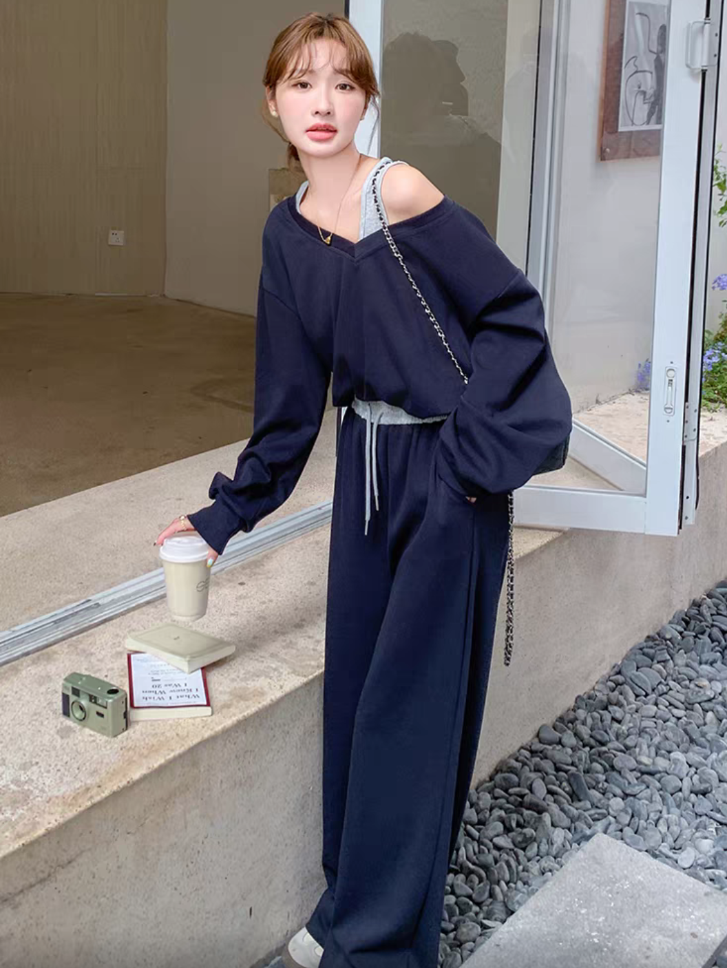 chic甜辣露肩背心卫衣+阔腿裤套装女春秋2025年又a又飒假两件套