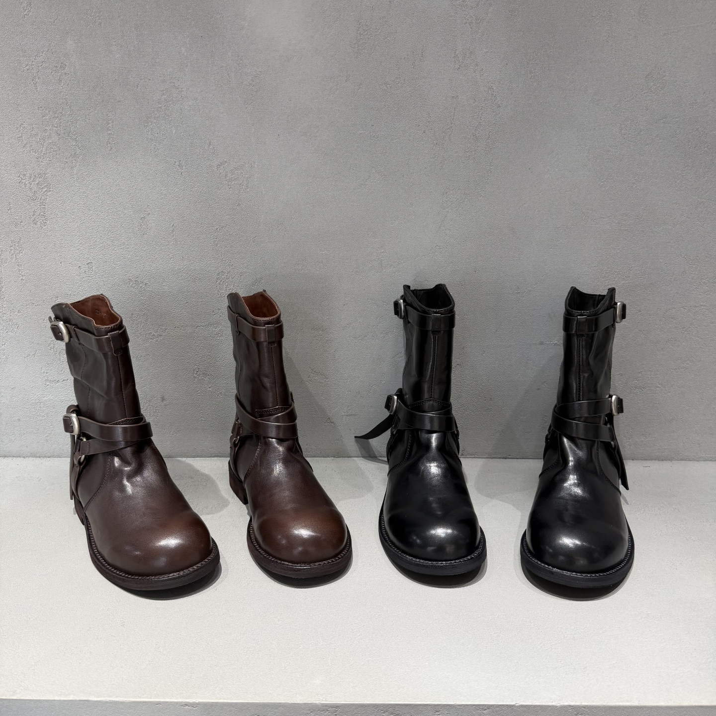 先锋名典真皮低跟平底女马丁靴女