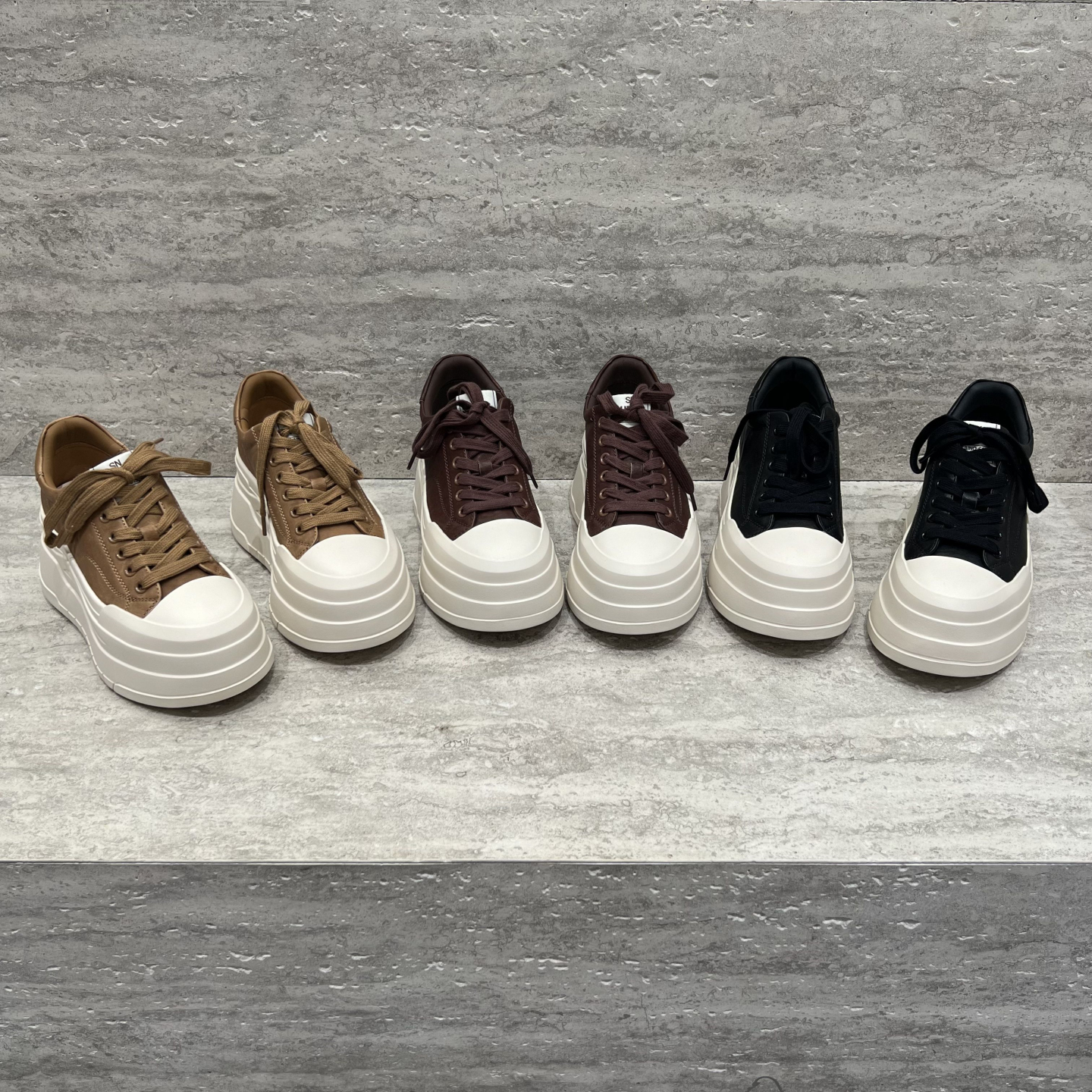 欧洲站真皮女鞋2025秋季新款欧货厚底系带增高轻便先锋名典松糕鞋