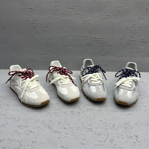 2026春真皮内增高系带德训女鞋