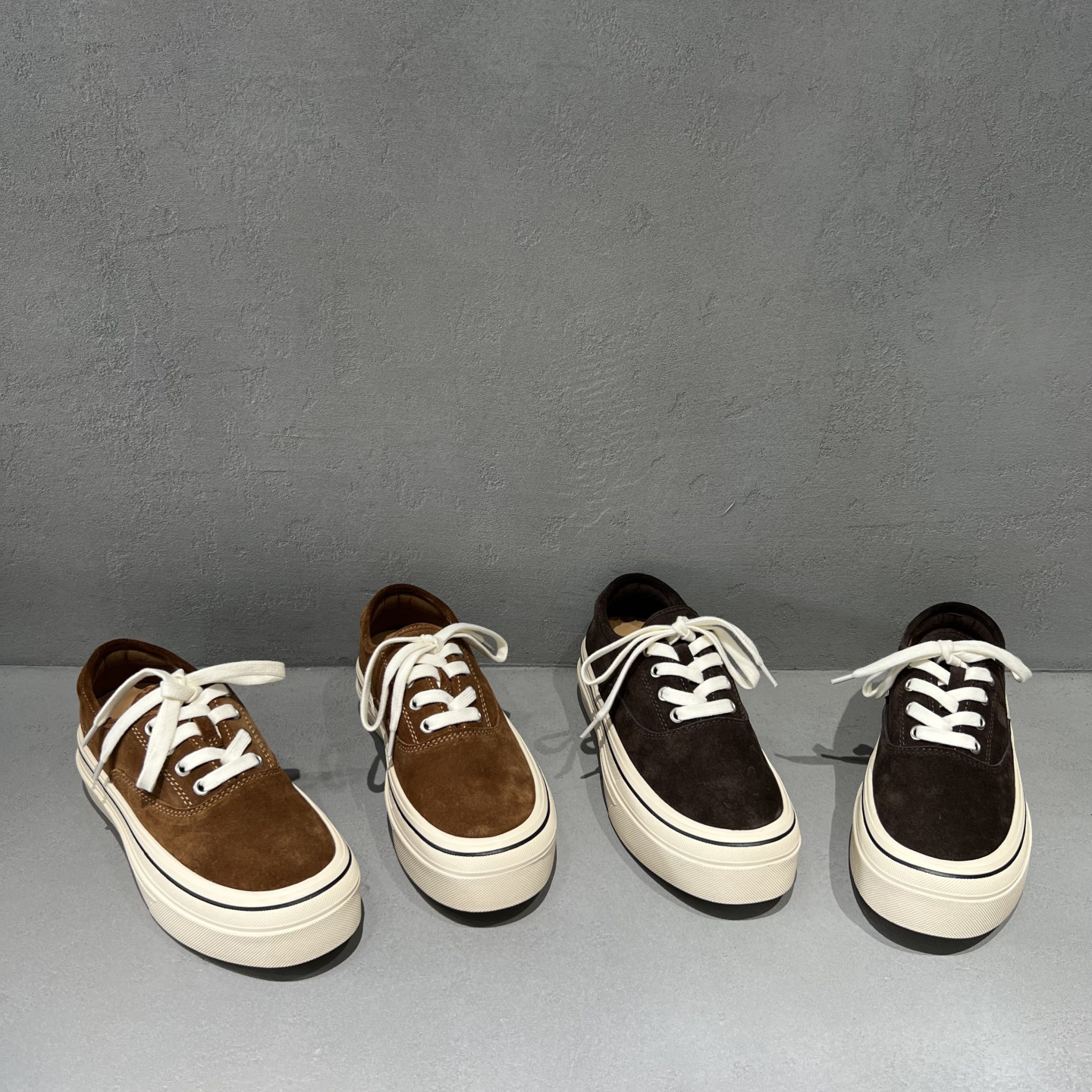 女鞋厚底牛反绒加绒松糕鞋板鞋