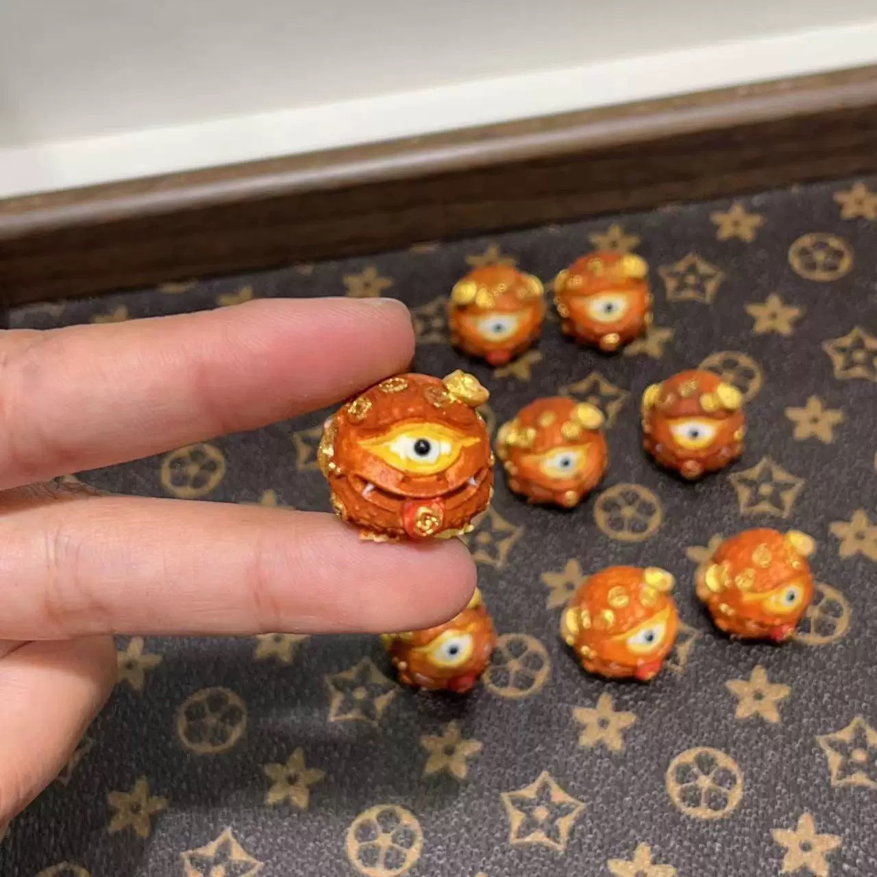 鹿角大眼怪通孔配件 DIY佛珠文玩手串项链