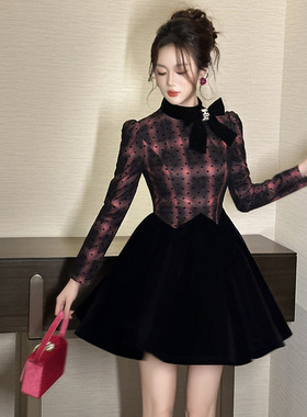2025春装新款女装法式气质蝴蝶结减龄收腰格纹蓬蓬连衣裙21615