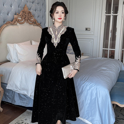 2025春装新款黑色丝绒连衣裙女气质晚礼服法式气质修身长裙91512