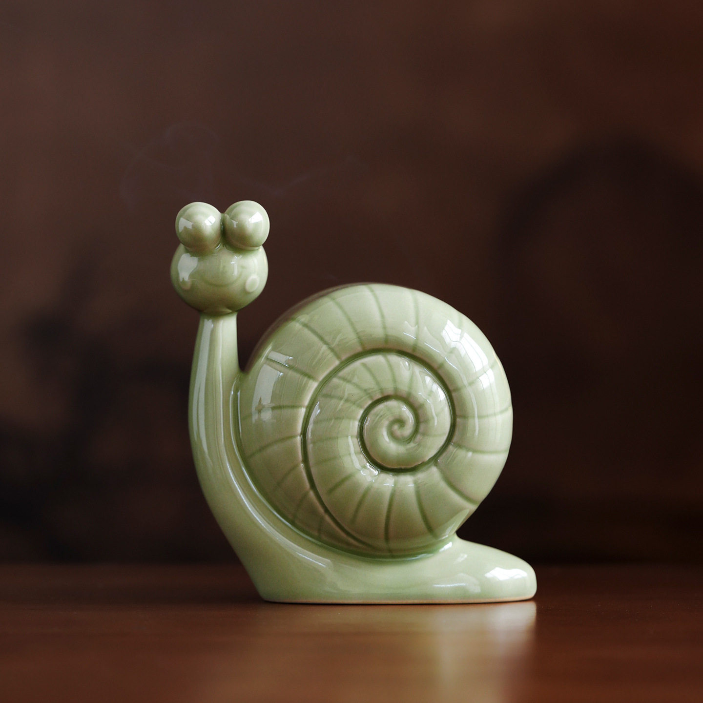 青釉蜗牛盘香炉创意可爱陶瓷香薰炉家用茶室禅意盘香专用香道摆件图片