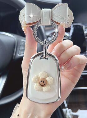 适配凯迪拉克xt5ct4钥匙套包ct5可爱xt6女atslct防摔2021保护壳扣