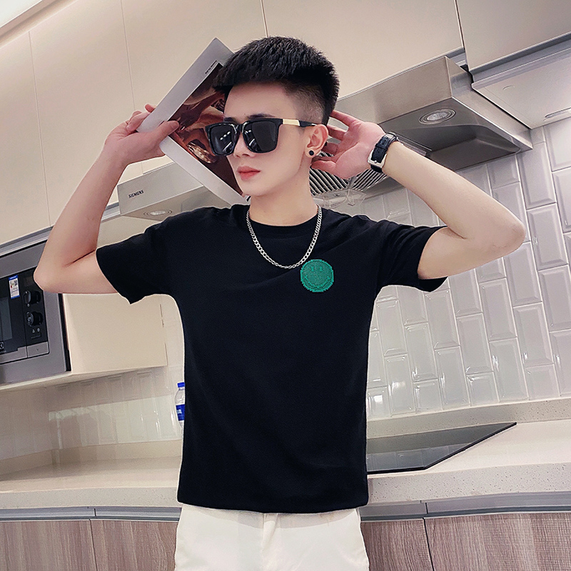 笑脸学生圆领紧身t恤打底衫