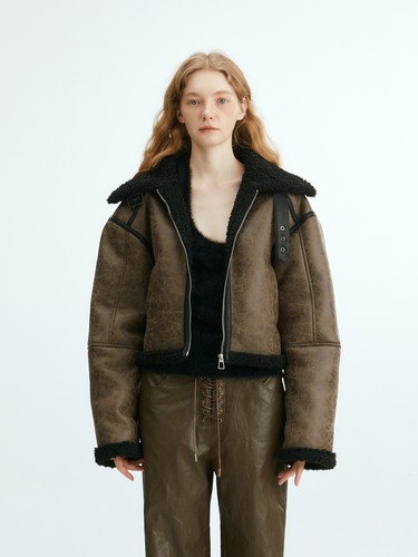 THREE GOOOD殷三吉复古风皮毛外套 SW230905