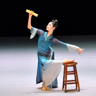 古典舞淬光吟中国舞演出服女蓝色飘逸纱衣舞蹈服装 表演服定制