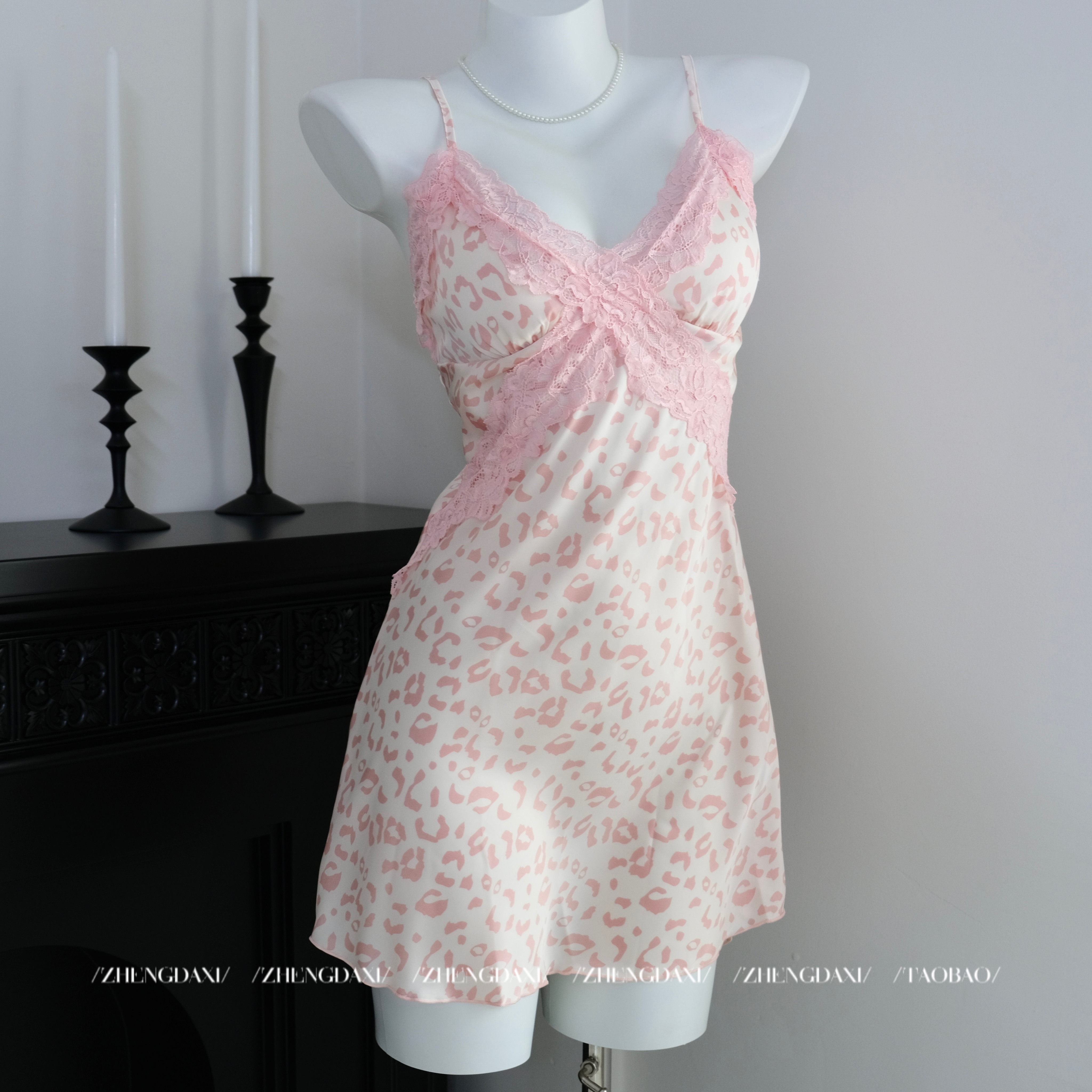 painting girl粉红小豹纹 睡衣女款2025新款冰丝吊带性感纯欲睡裙