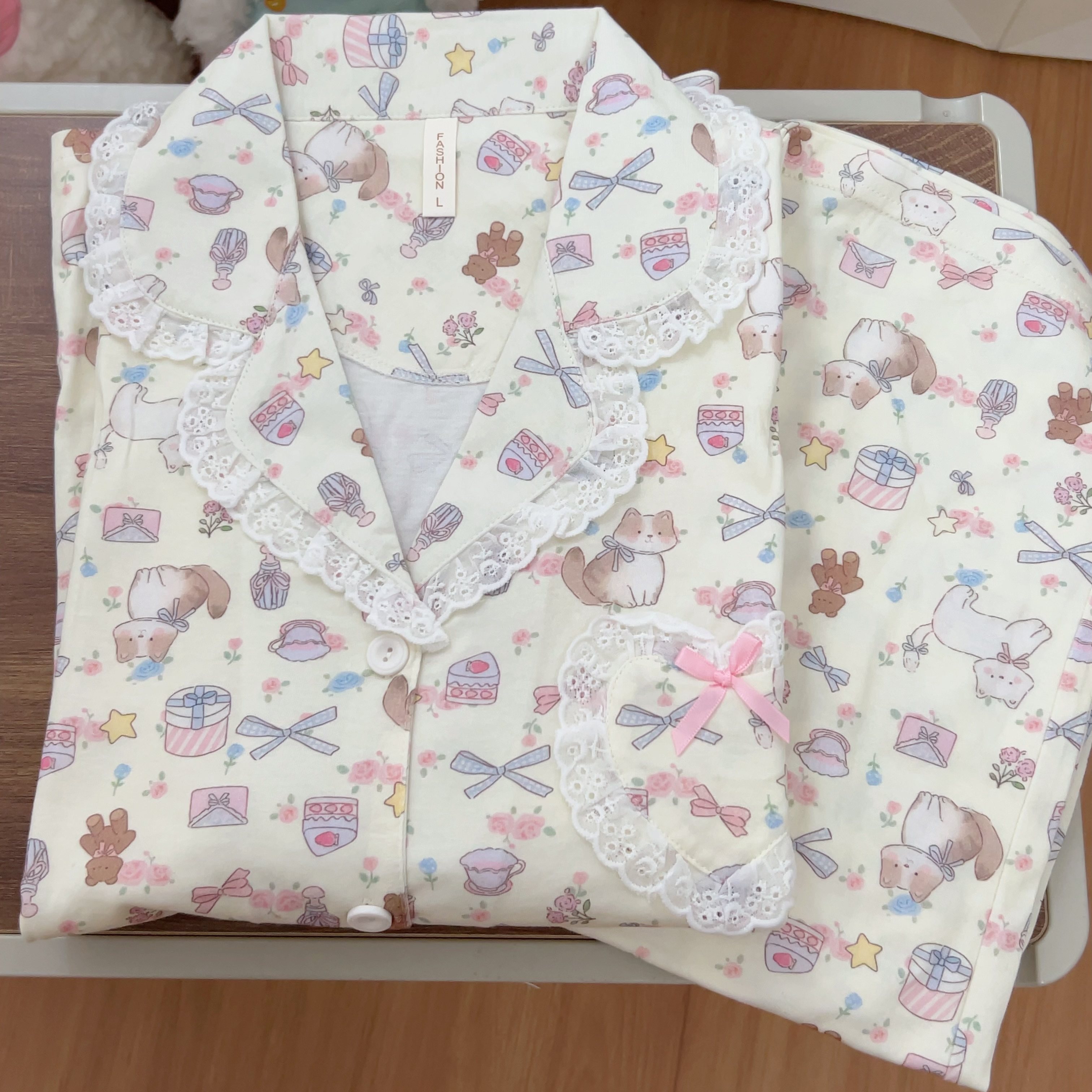 可爱小猫春季纯棉长袖睡衣女卡通可爱蕾丝翻领春秋宅家休闲家居服,女士内衣/男士内衣/家居服,睡衣/家居服套装,淘宝优惠券,粉丝福利购,淘宝优惠卷