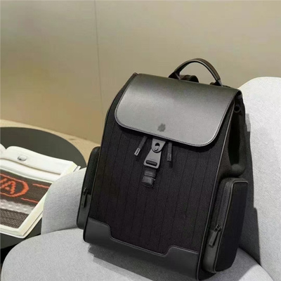 德国R家Never Still 大号翻盖双肩背包尼龙旅行背包电脑包大容量