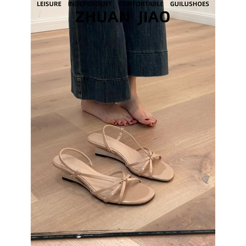 羊皮版~法式坡跟露趾绝美凉鞋女简约气质配裙子外穿百搭罗马凉鞋