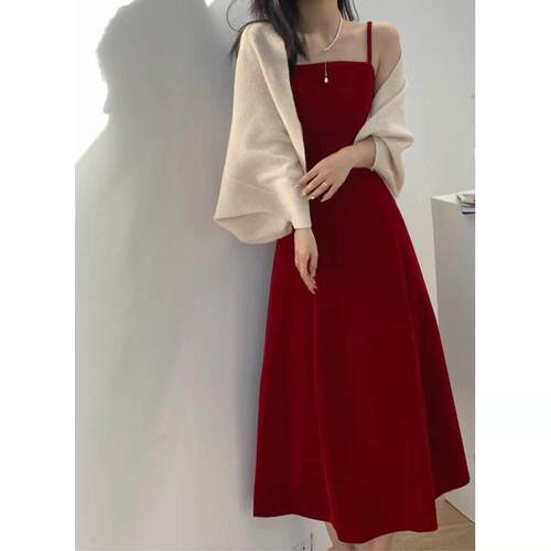 春夏新款柔美优雅显瘦红色年会生日订婚结婚礼服收腰吊带连衣裙