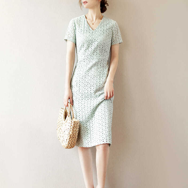 欧美风法式轻奢绿色缕空连衣裙