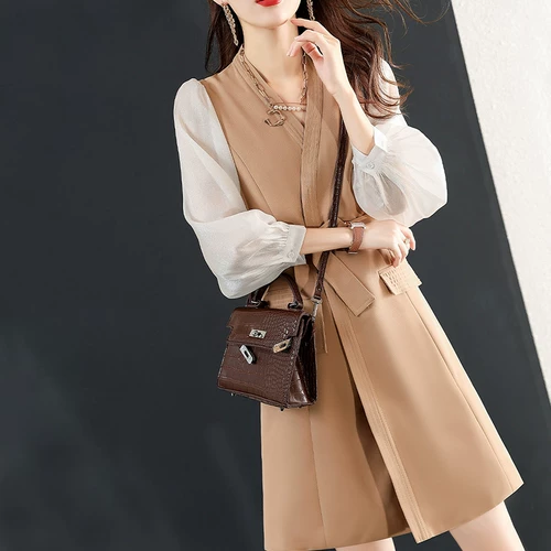 Брендовый корсет, платье