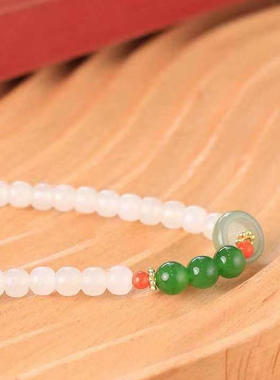 碧玉老料菠菜绿圆珠手串老型珠