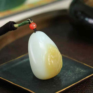 和田玉佛公吊坠女款玉坠糖青白玉念珠弥勒佛福在眼前挂件