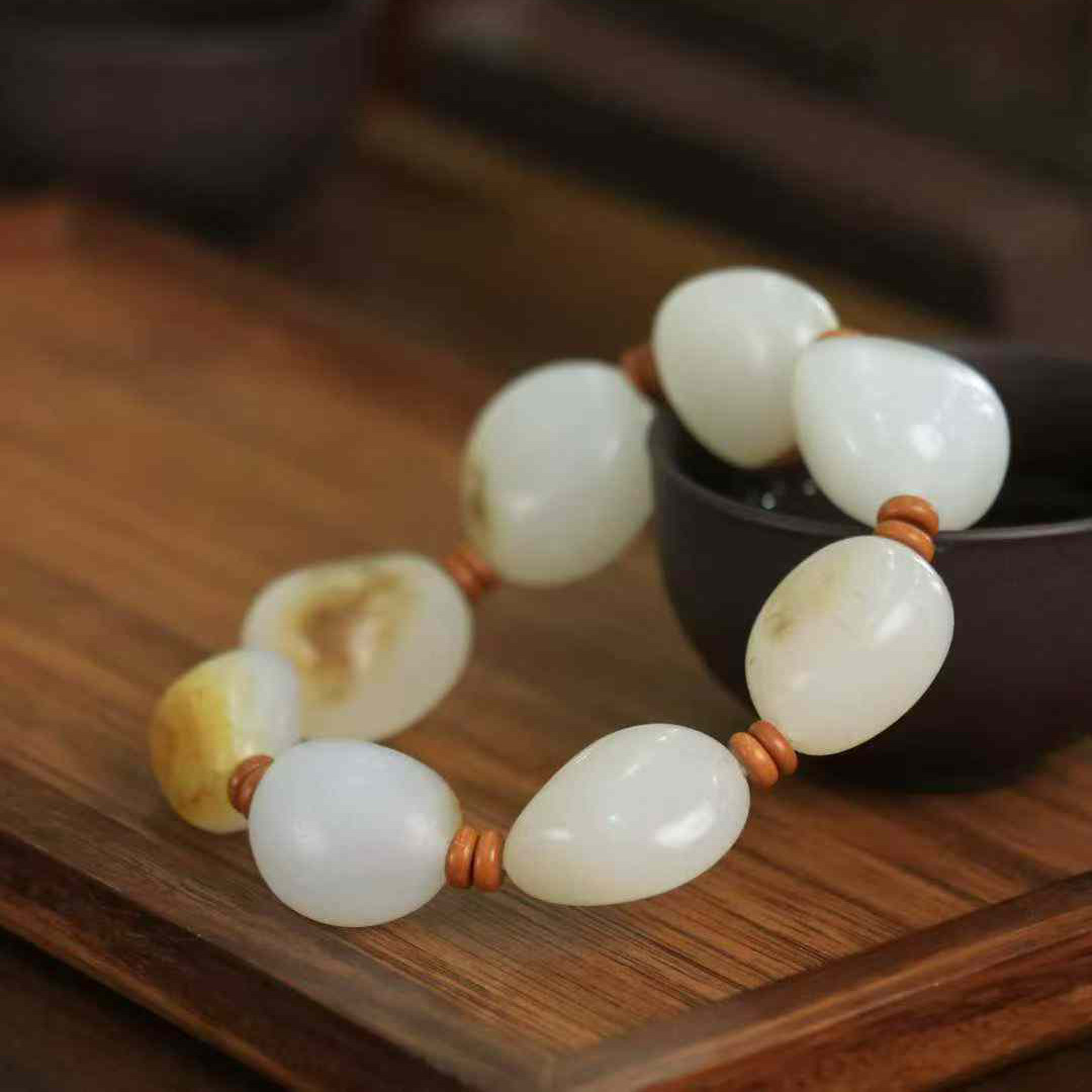 正品新疆和田玉手链天然真皮原石籽料白玉手串男女款玉手链送证书,珠宝/钻石/翡翠,颈饰,淘宝优惠券,粉丝福利购,淘宝优惠卷