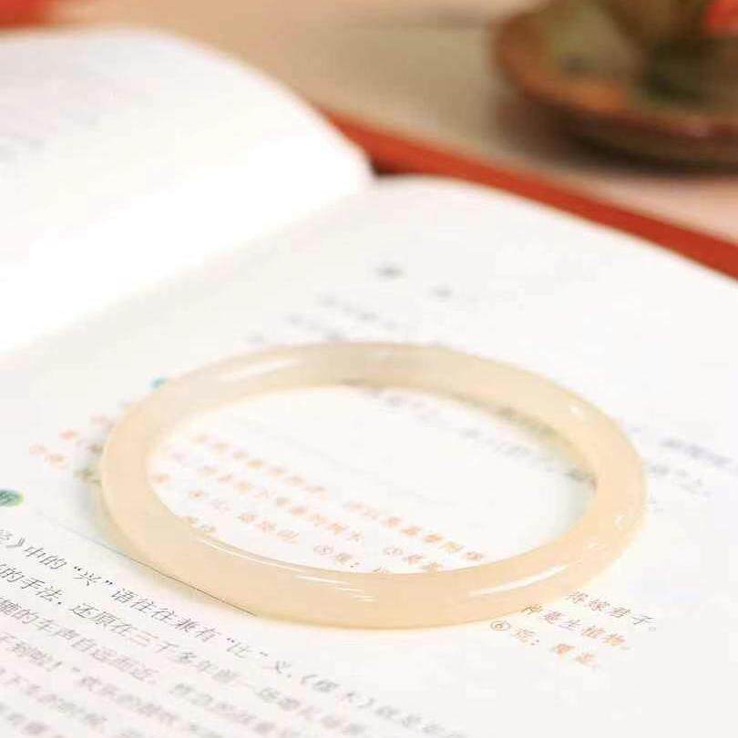 58mm手镯藕粉色胖圆条手镯玉镯子天然玉石a货女手饰纯和田玉玉石