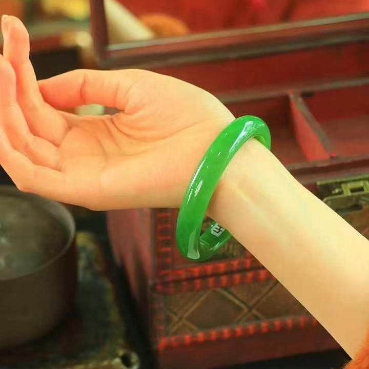 天然和田玉碧玉手镯老坑料正品女款菠菜绿真玉镯子妈妈生日礼物