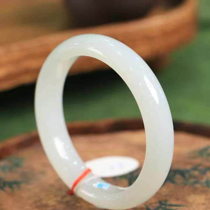 天然贵妃新疆和田玉白玉手镯女款玉镯子白玉一物一证送礼物