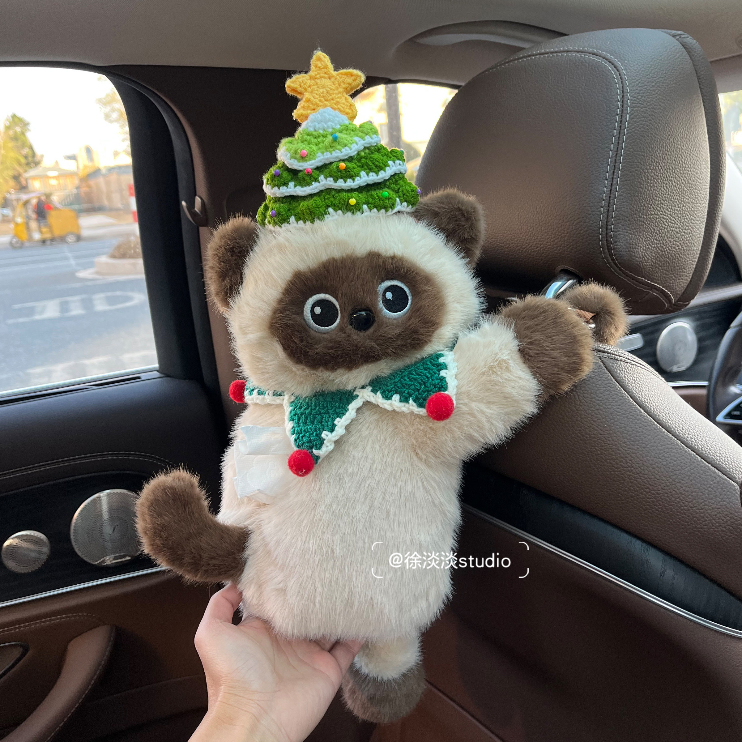 可爱圣诞帽暹罗猫车载纸巾盒高级车载纸抽盒车内玩偶挂式抽纸盒女,汽车用品/电子/清洗/改装,车用纸巾盒/套,淘宝优惠券,粉丝福利购,淘宝优惠卷