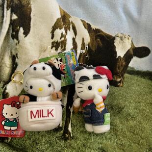日本代购甜心奶牛牧场可爱hellokitty猫咪包包小挂件女生毛绒玩偶