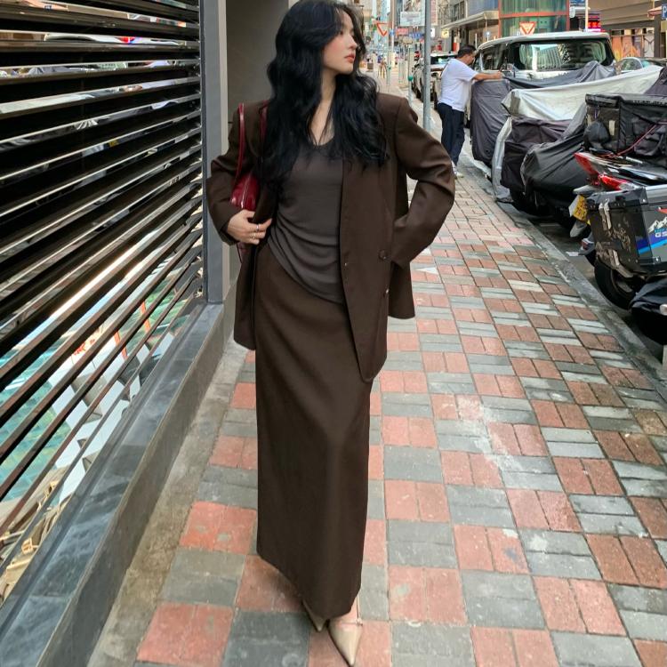 酒午自制复古秋季高腰半身西装裙