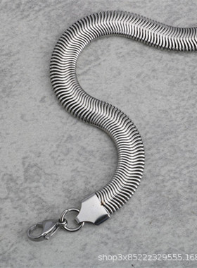 欧美款发型师朋克风钛钢龙骨链