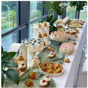 奶油风甜品台摆件展示架生日蛋糕架婚礼摆台冷餐茶歇铁艺点心托盘