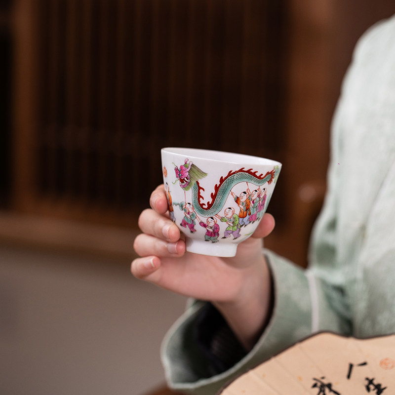 复古全手工手绘粉彩童子闹元宵龙纹陶瓷茶杯金钟杯大杯子主人杯