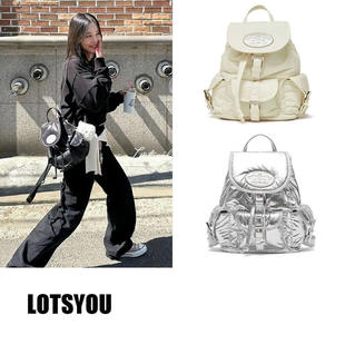 折扣 LOTSYOU jennie同款可爱小巧多口袋翻盖抽绳双肩包