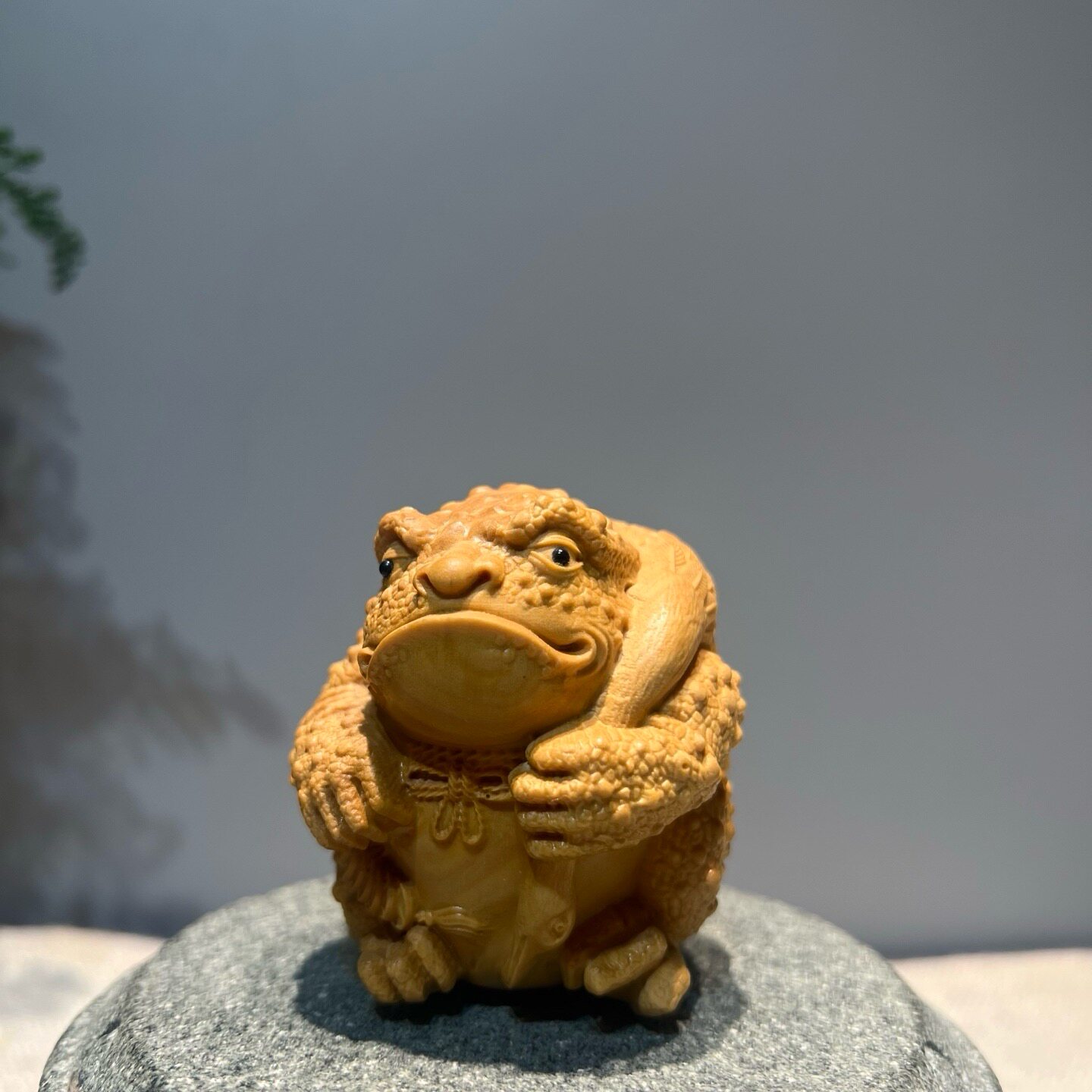 小叶黄杨木蛤蟆大侠客天鹅手把件金蟾木雕手玩把件文玩家居小摆件