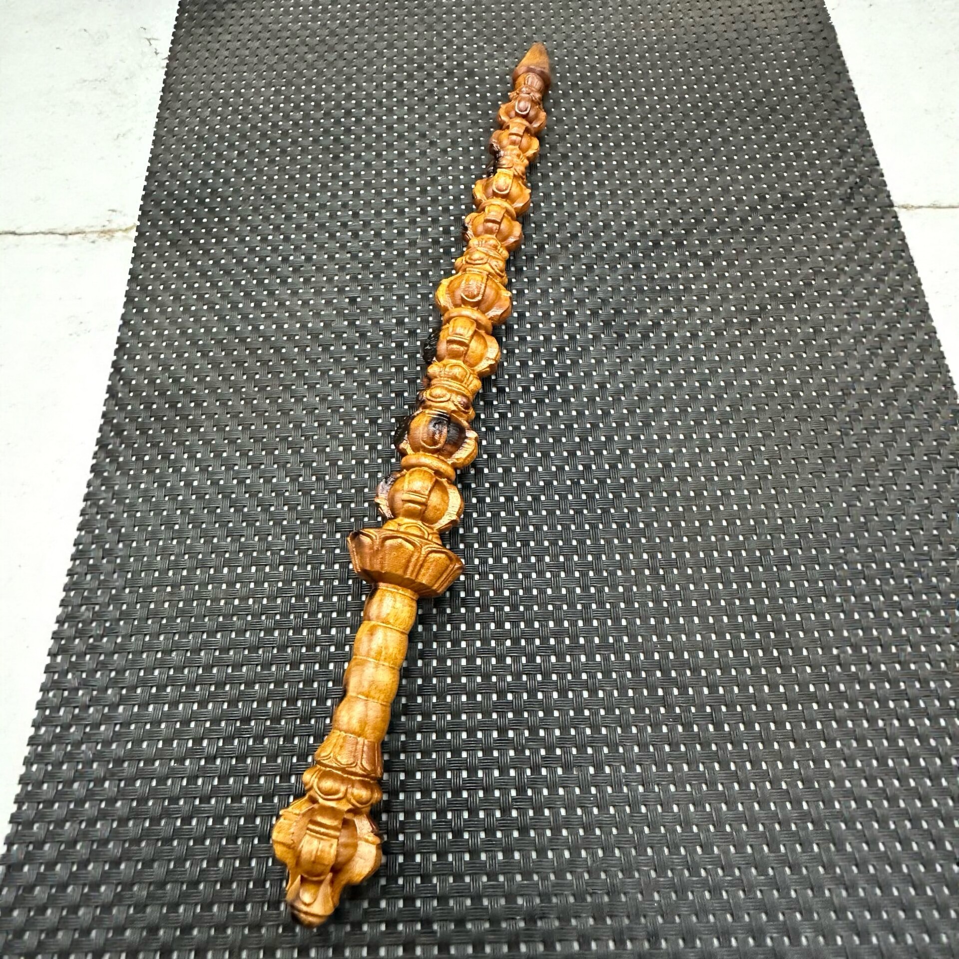 雷击枣木雕三面普巴金刚橛法器