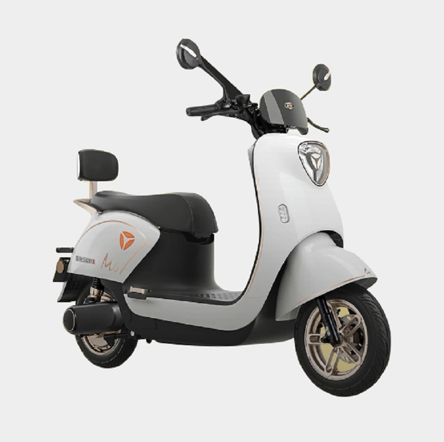 雅迪冠能m6电动车电瓶车外壳塑件配件前卫前泥板平叉护板前脸