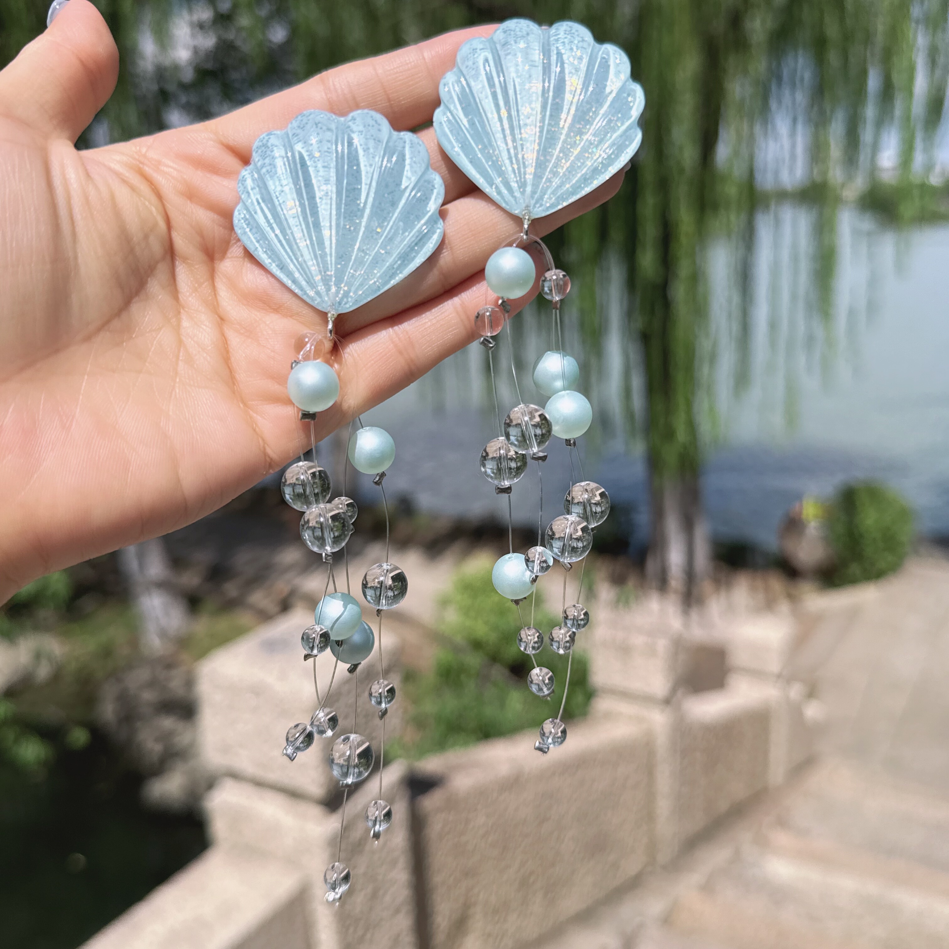 蓝色贝壳流苏耳环女小众设计感气质耳钉2025年新款爆款耳饰耳夹