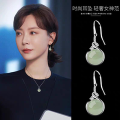 s925纯银复古优雅和田玉耳钩女轻奢小众设计高级感耳环新中式耳饰
