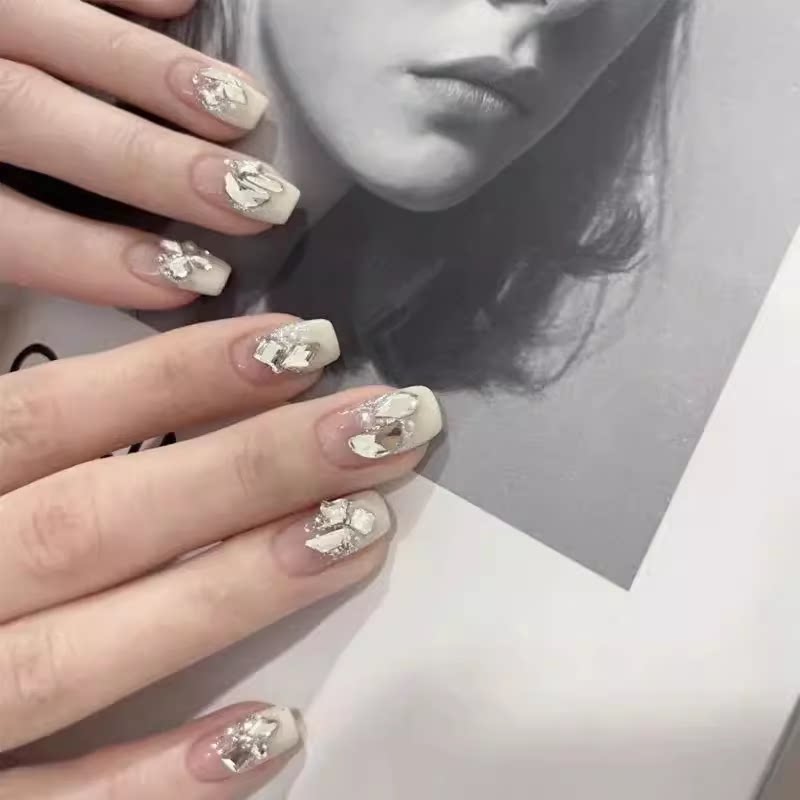 【法式奶白玉脂短款】2024年穿戴甲高级感秋冬季时尚法式指甲贴片