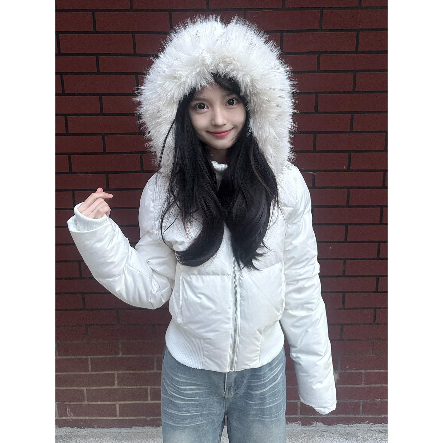冬季白色毛领连帽羽绒服女百搭保暖修身显瘦棉袄休闲短款上衣外套