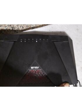 【释迦】华硕RT-AC88U无线双频千兆路由器 无天线，无电源，就